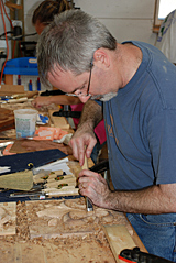 cross cutting grain in wood carving how to cut cross grain in carving